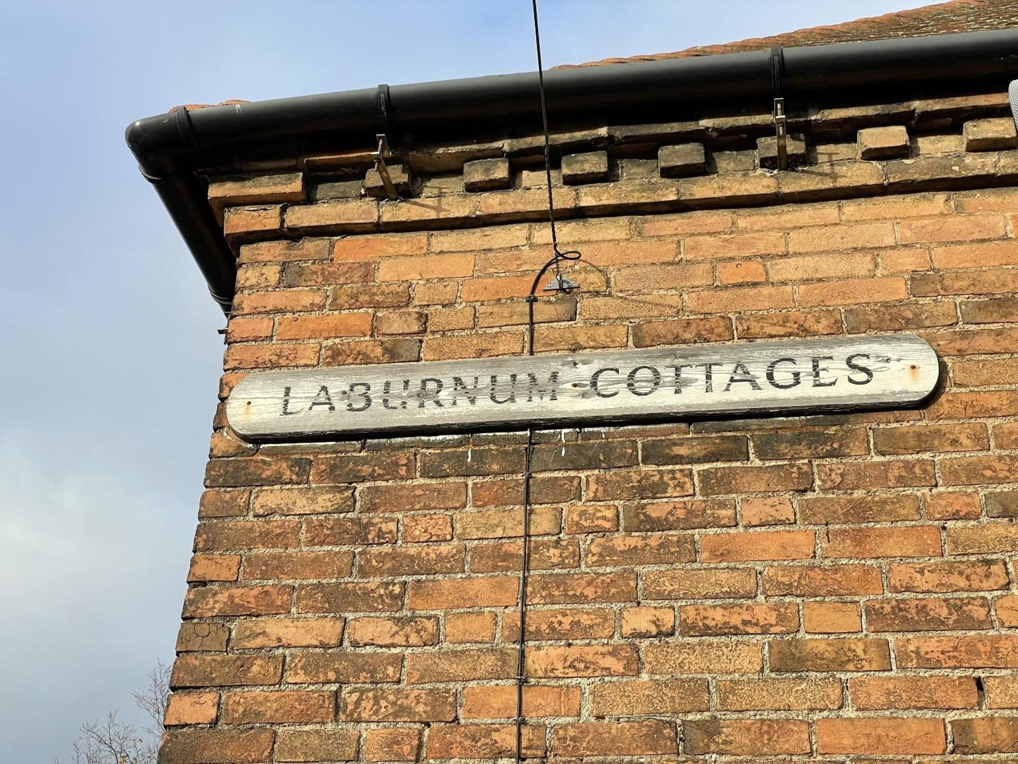 Laburnum No3 By Oracle Villa Stratford-upon-Avon Exterior photo